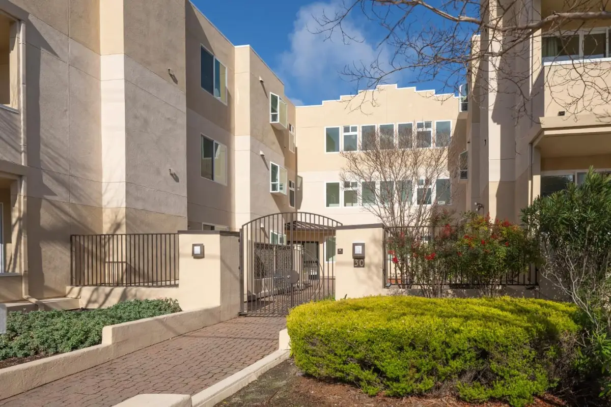 30 Lorton Avenue  #302, Burlingame, CA 94010 - #1