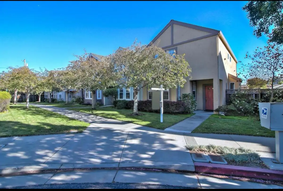 309 Village Circle, Santa Cruz, CA 95060 - #1