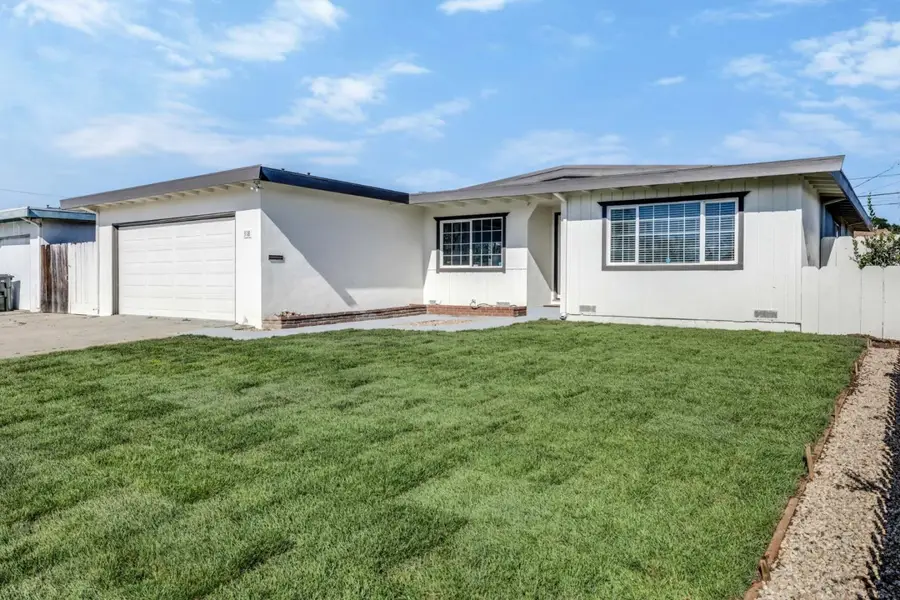 318 Navajo Drive, Salinas, CA 93906 - #2