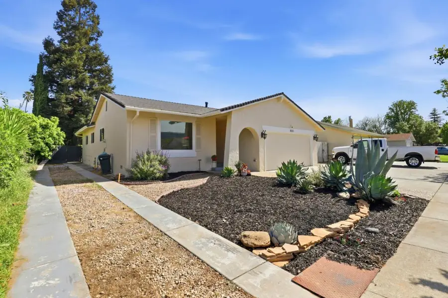 833 Welburn Avenue, Gilroy, CA 95020 - #2