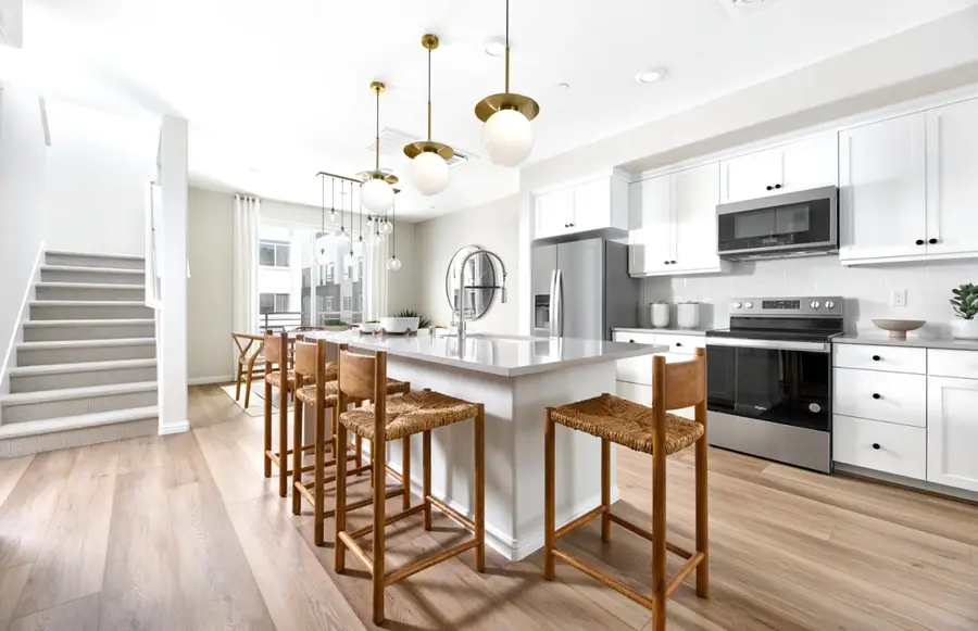 646 Lindendale Court  #Plan 2 - 142-15, San Jose, CA 95117 - #3