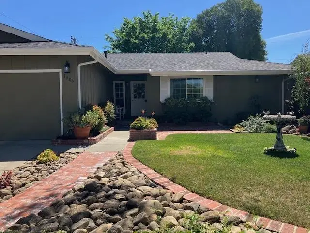 1486 Blackstone Avenue, San Jose, CA 95118 - #1