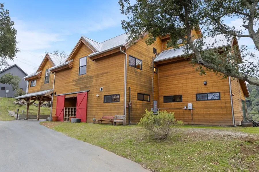 13925 Sheila Avenue, Morgan Hill, CA 95037 - #2