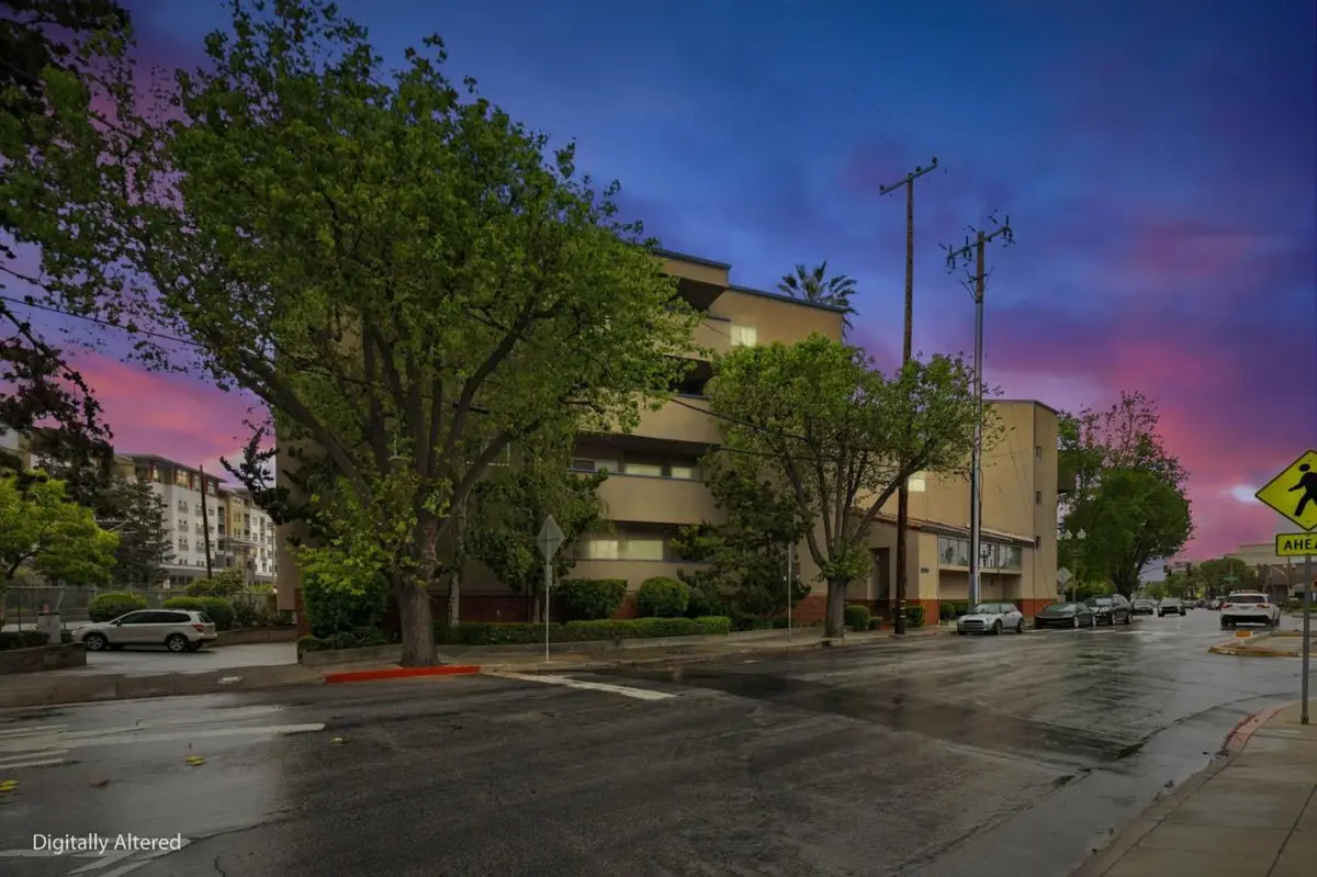 1090 Main Street  #201, Redwood City, CA 94063 - #1