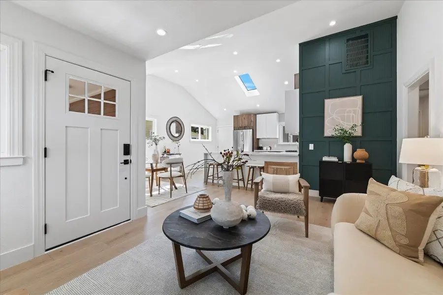 220 Lindbergh Street, San Mateo, CA 94401 - #3