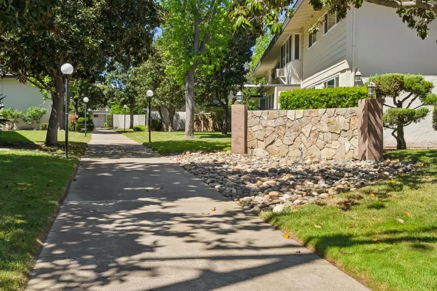 14225 Lora Drive  #102, Los Gatos, CA 95032 - #2