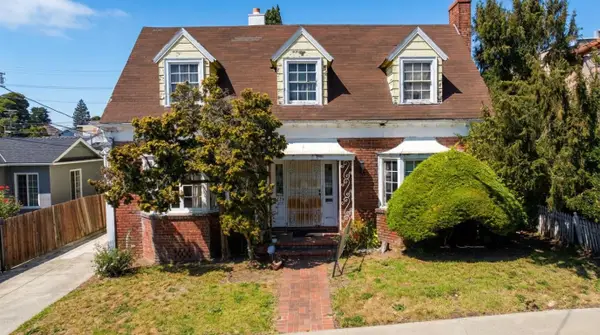 2725 Inyo Avenue, OAKLAND, CA 94601