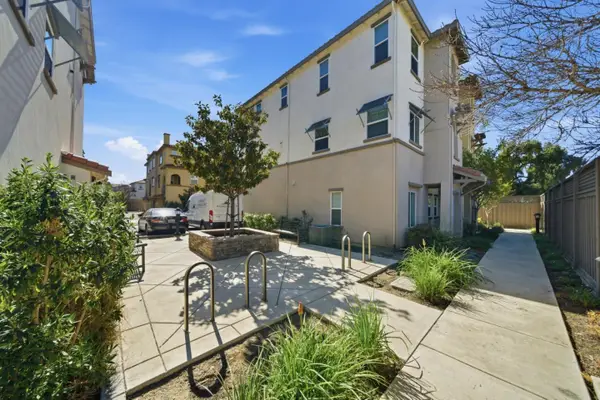 4023 Clydesdale Common, Fremont, CA 94555