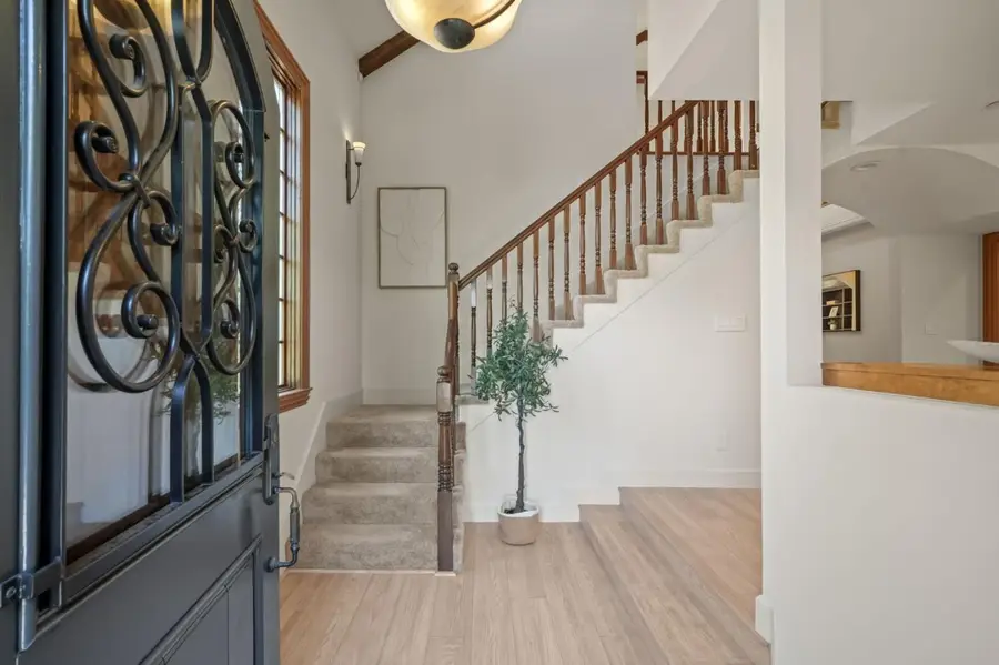 216 Bloomfield Road, Burlingame, CA 94010 - #3