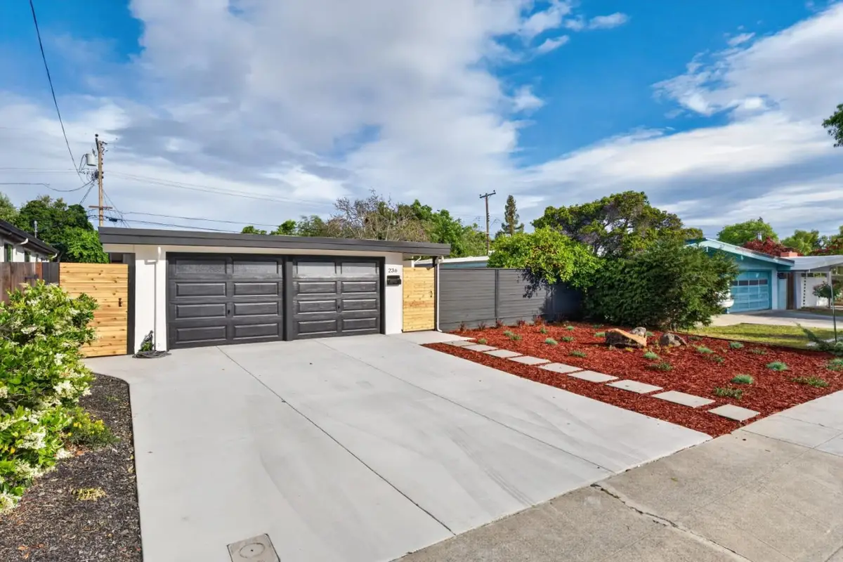236 Lassen Avenue, Mountain View, CA 94043 - #1