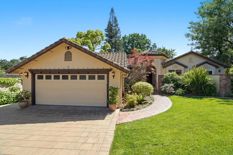 17660 Vineland Avenue, Monte Sereno, CA 95030 - #2