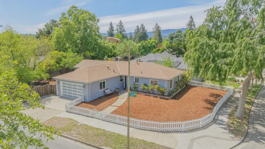 2008 Kentucky Street, Redwood City, CA 94061 - #2