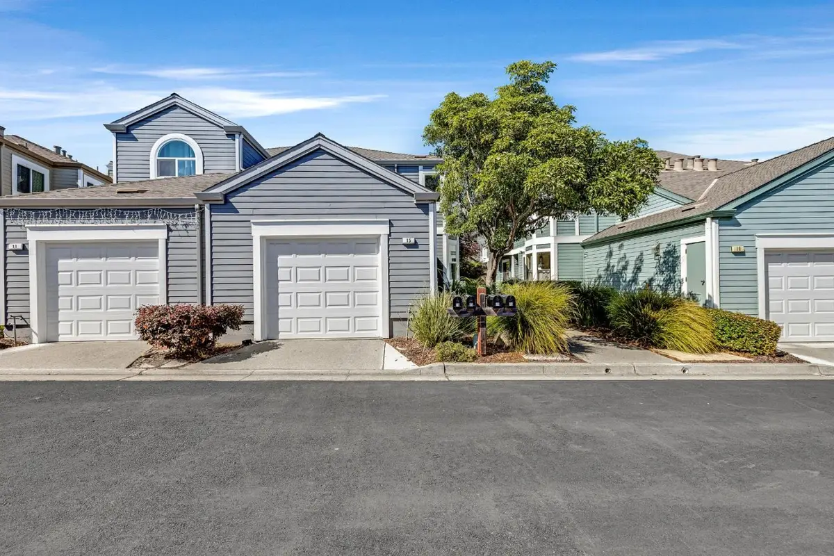 15 Parfait Lane, Alameda, CA 94502 - #1