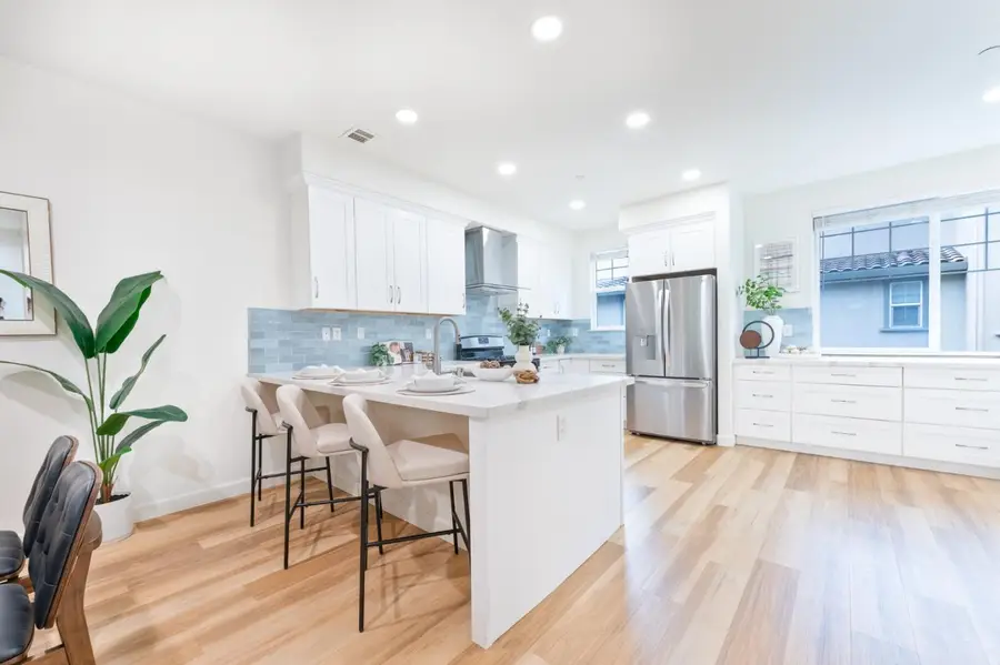 638 Almaden Walk Loop, San Jose, CA 95125 - #2