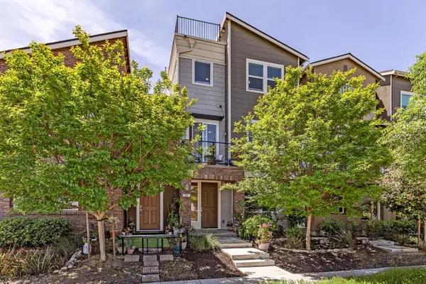 391 Charles Morris Terrace, SUNNYVALE, CA 94085
