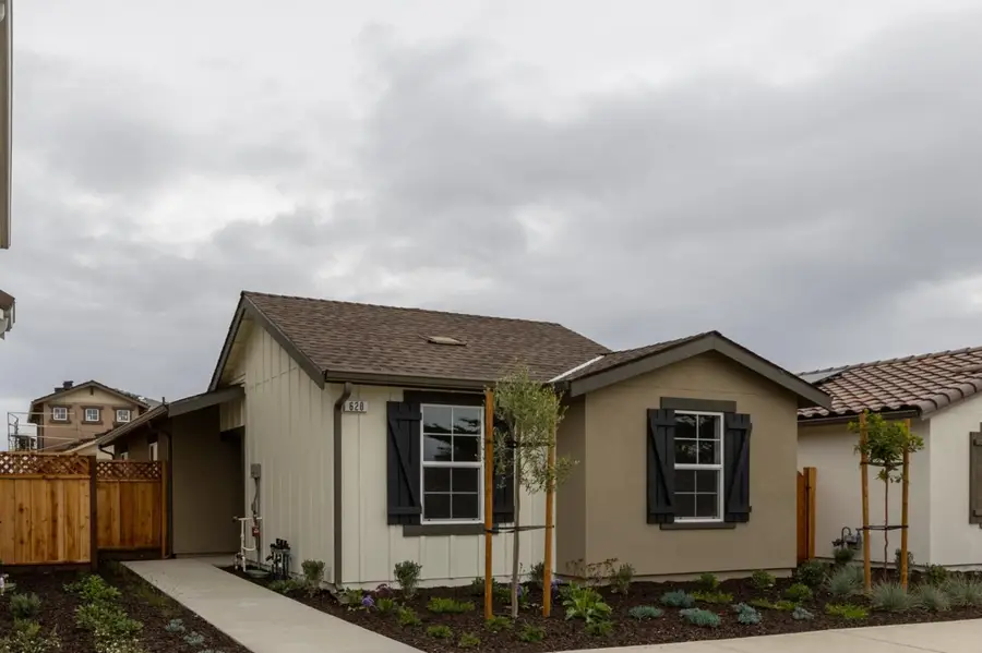 620 Carmel Avenue, Marina, CA 93933 - #2