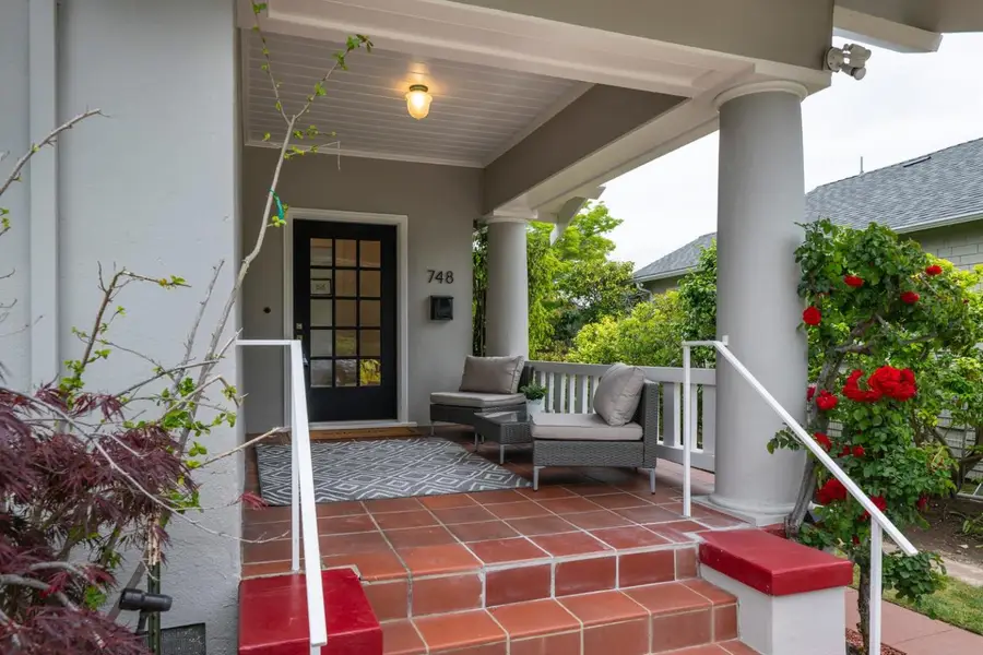 748 Acacia Drive, Burlingame, CA 94010 - #2