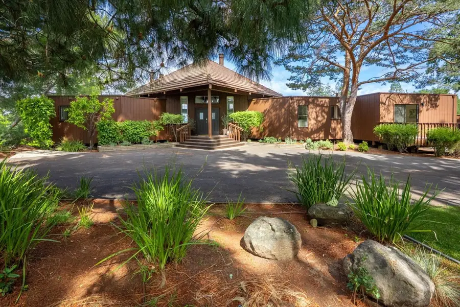 27000 Appaloosa Way, Los Altos Hills, CA 94022 - #3