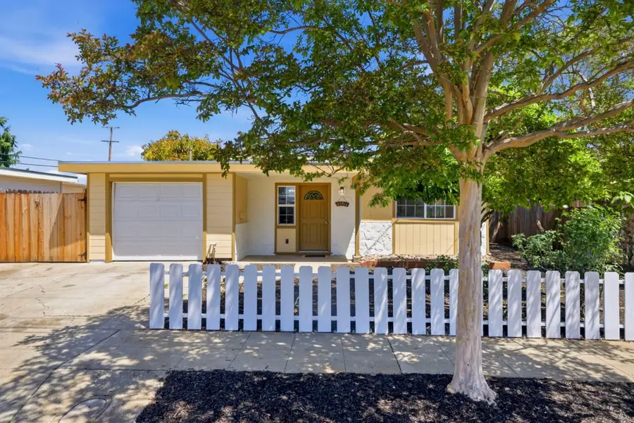 24914 Thomas Avenue, Hayward, CA 94544 - #3