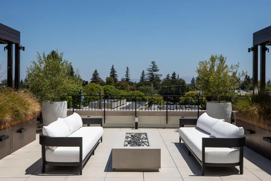 450 First  #106, Los Altos, CA 94022 - #2
