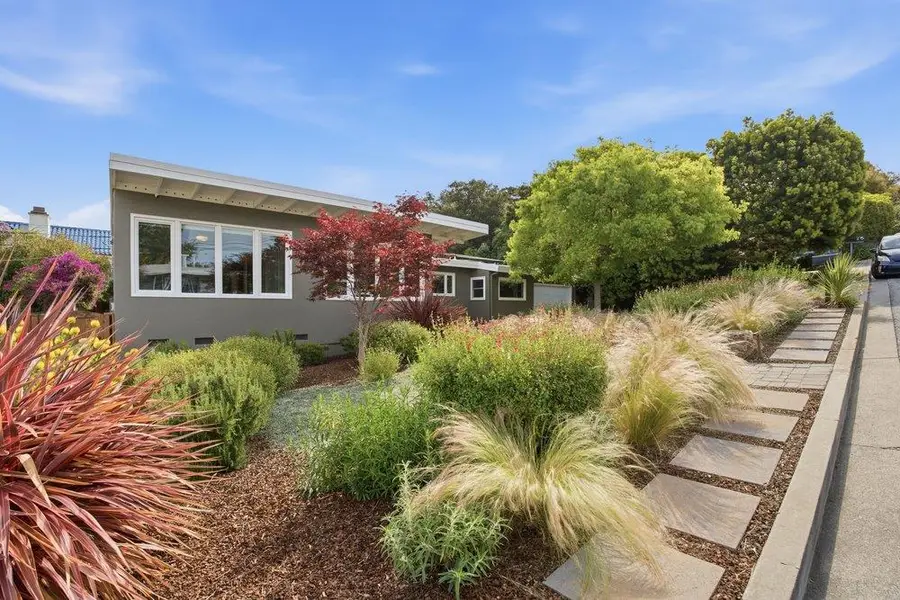 875 Buckland Avenue, San Carlos, CA 94070 - #3