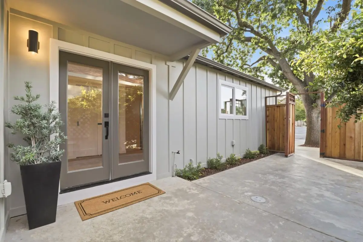 715 Roosevelt Avenue, Redwood City, CA 94061 - #1