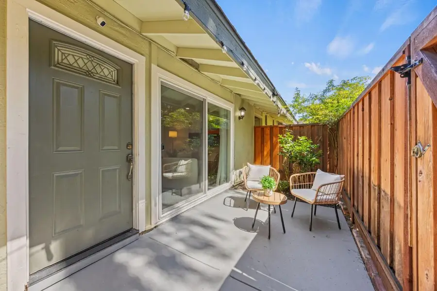 5641 Chestnut Common, Fremont, CA 94538 - #3