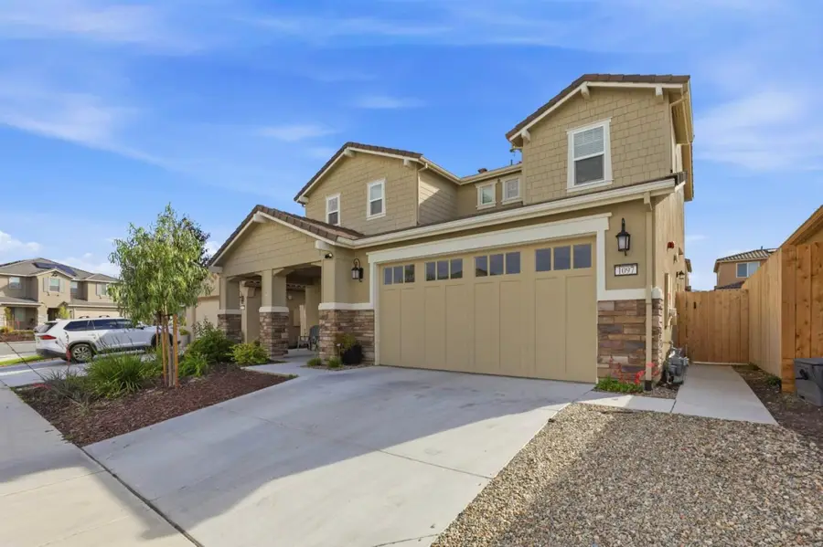 1097 Sunridge Drive, Hollister, CA 95023 - #3