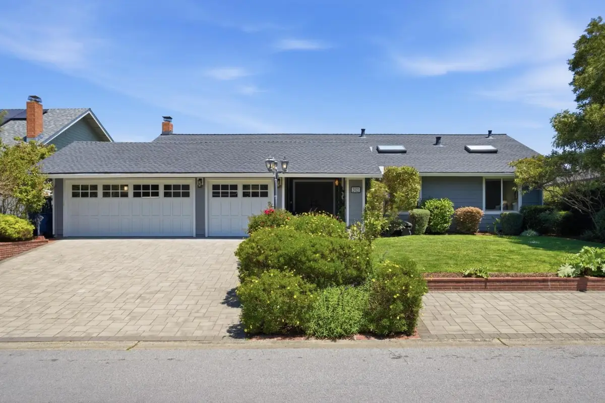 2021 Bordeaux Lane, Half Moon Bay, CA 94019 - #1