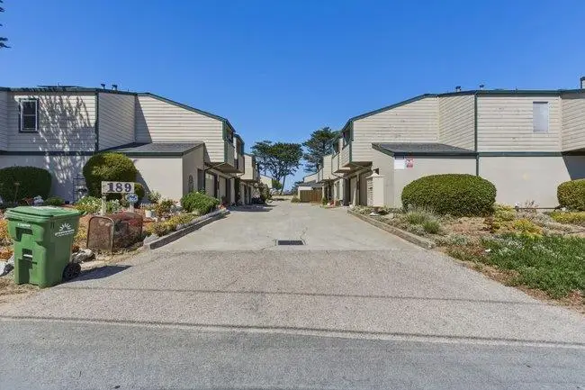 189 San Pablo Court  #8, Marina, CA 93933 - #2