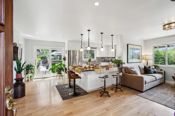 23054 Evergreen Lane, LOS GATOS, CA 95033