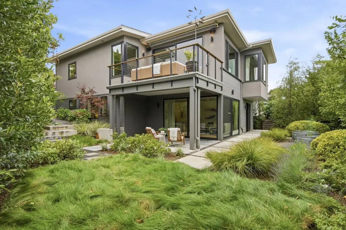 69 Hilltop Drive, San Carlos, CA 94070 - #1