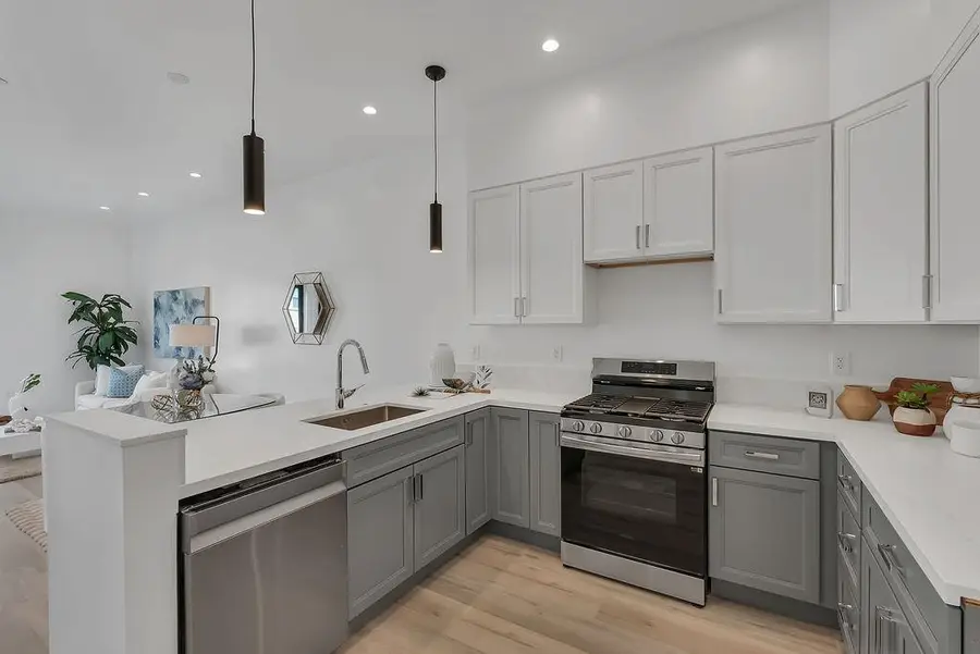 889 McLellan Drive  #205, South San Francisco, CA 94080 - #3