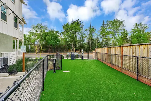 102 Oak Circle, WALNUT CREEK, CA 94597