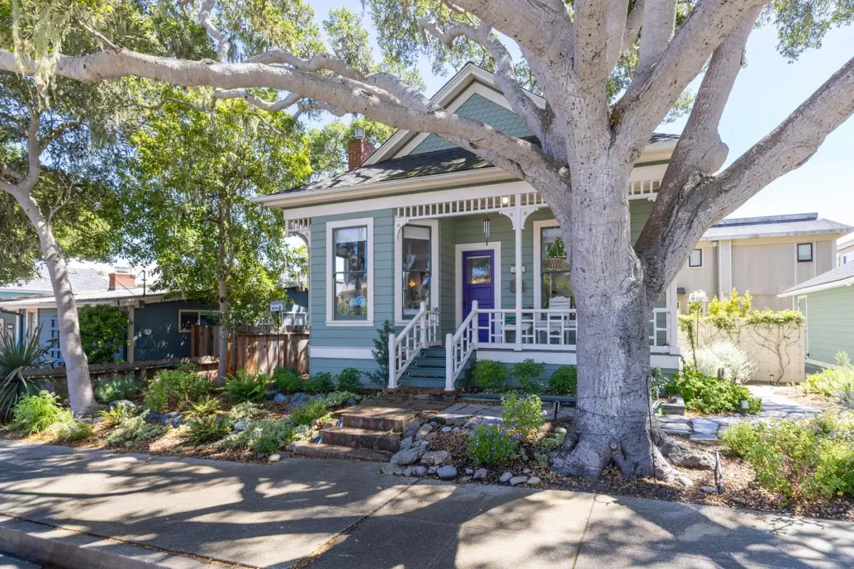 215 Lobos Avenue, Pacific Grove, CA 93950 - #1