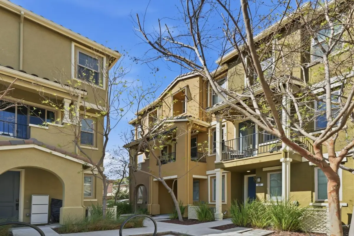 605 Cinnamon Circle, Mountain View, CA 94043 - #1