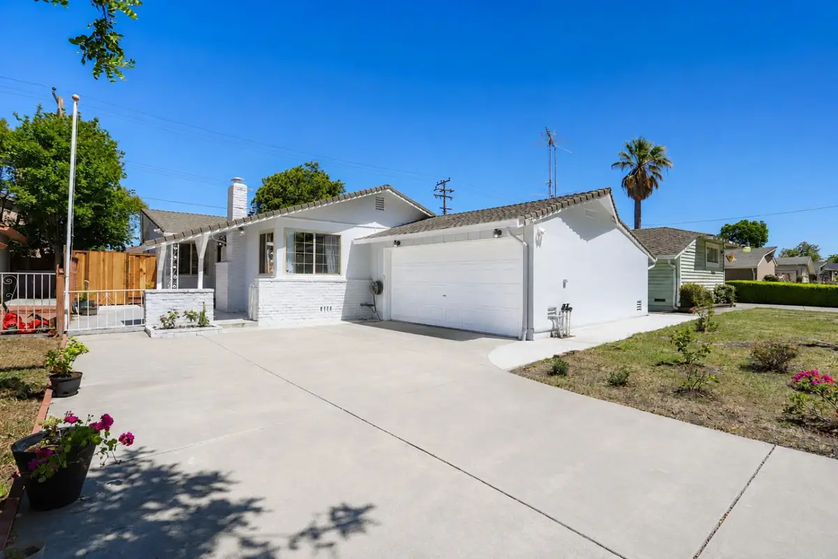 2139 Calabazas Boulevard, Santa Clara, CA 95051 - #1