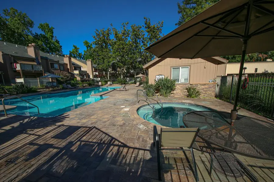 546 Woodside Oaks  #6, Sacramento, CA 95825 - #3