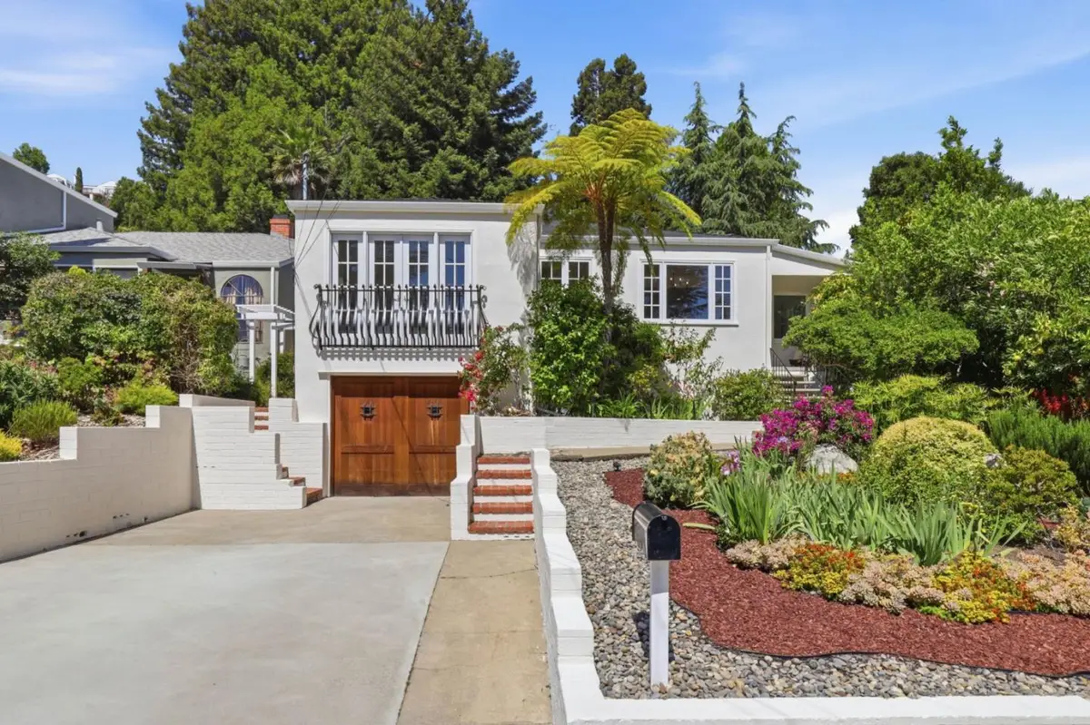 32 Beverly Drive, San Carlos, CA 94070 - #1