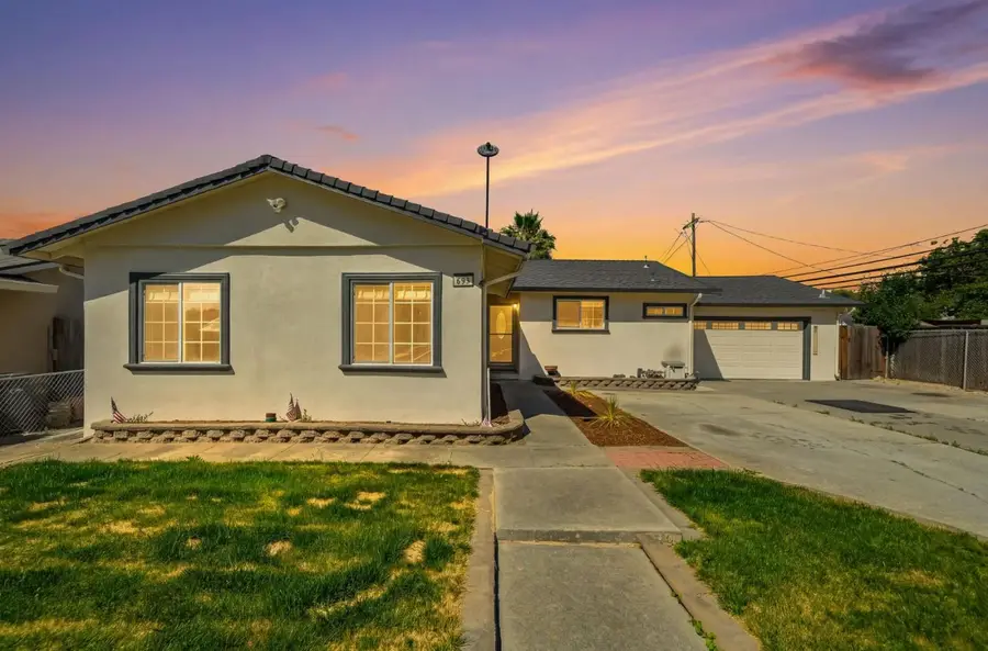 693 Bedivere Drive, San Jose, CA 95127 - #2