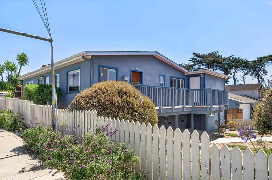 3076 Sunset Avenue, Marina, CA 93933 - #3