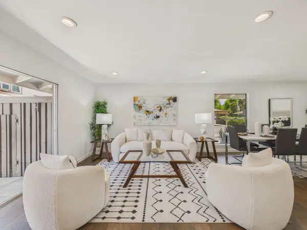 215 Red Oak Drive  #G, Sunnyvale, CA 94086