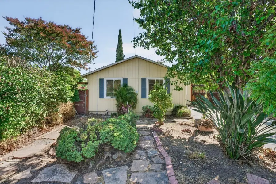 922 5th Street, San Jose, CA 95112 - #2