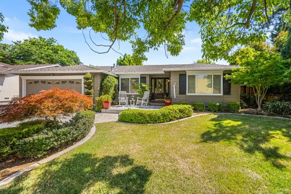 1012 Akio Way, SAN JOSE, CA 95120