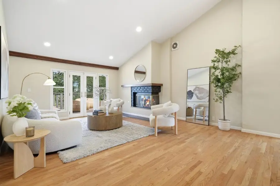 10140 Hillcrest Road, Cupertino, CA 95014 - #3