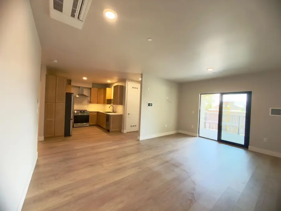 400 San Benito  #203, Hollister, CA 95023 - #2