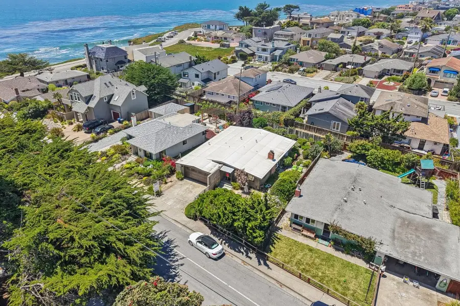 127 Swift Street, Santa Cruz, CA 95060 - #2