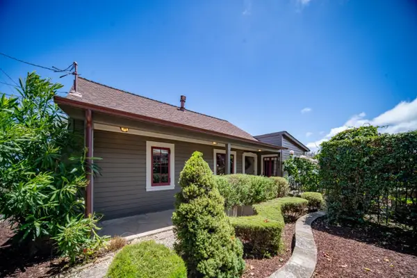 515 Dickman Avenue, MONTEREY, CA 93940