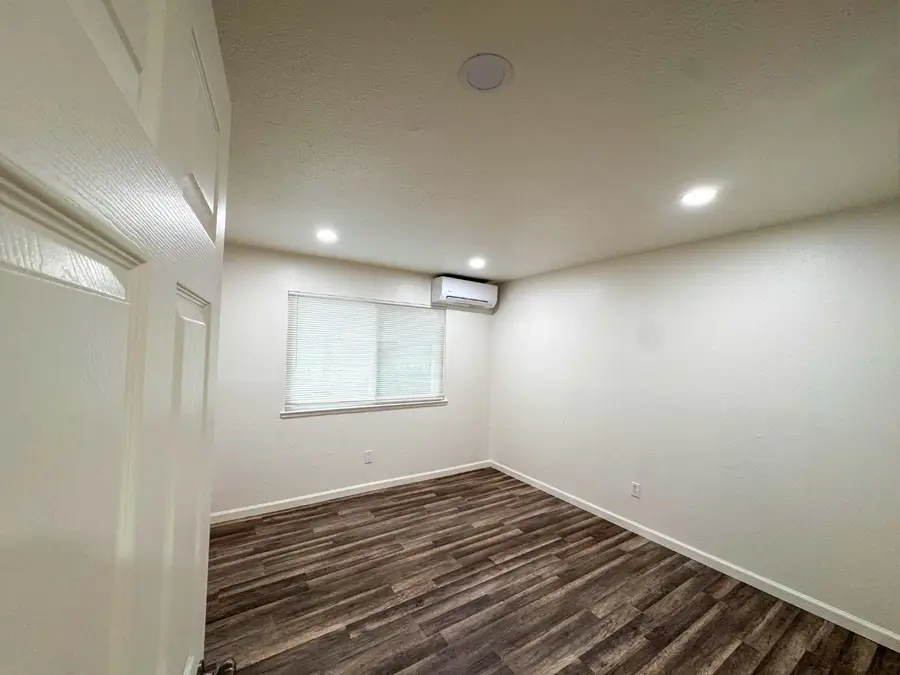 916 Dornajo Way, Sacramento, CA 95825 - #3