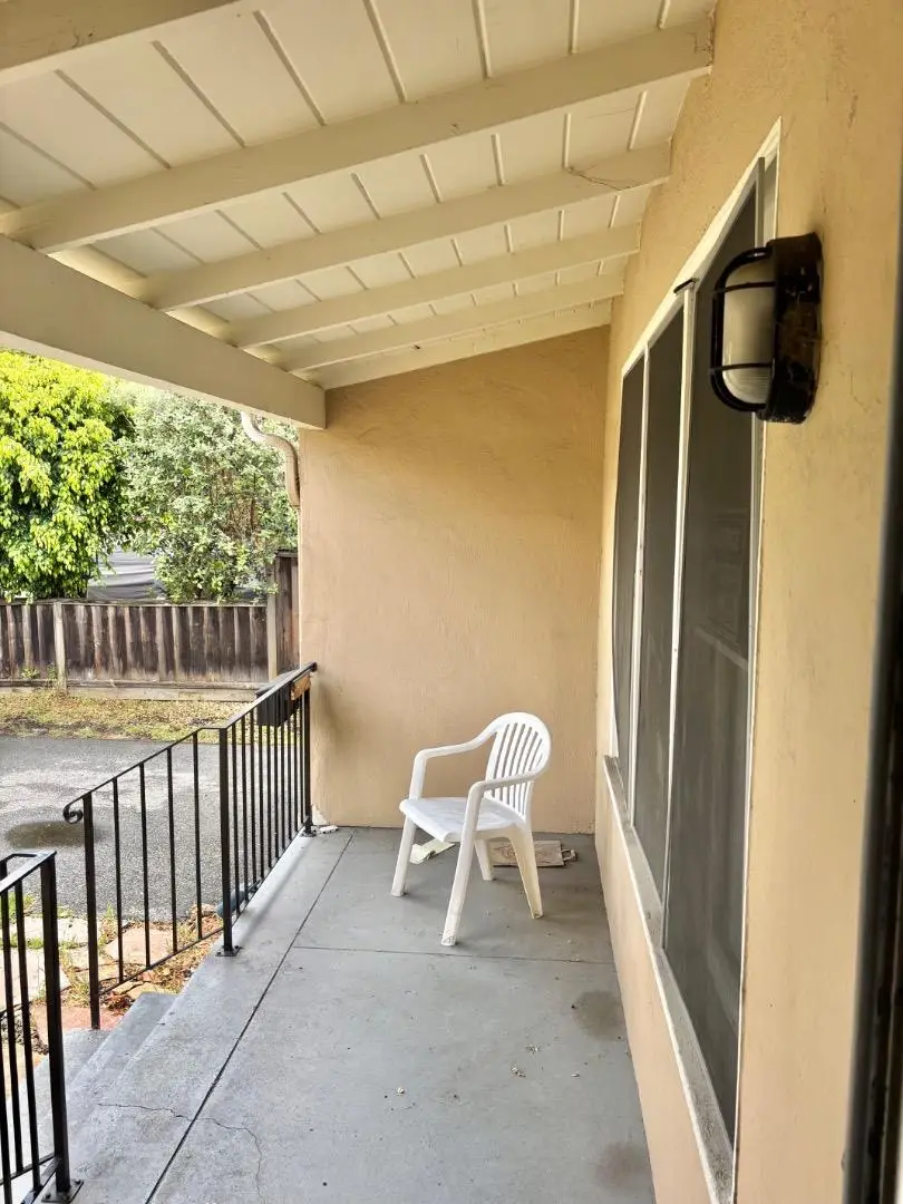 827 Chestnut Street, Redwood City, CA 94063 - #3